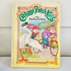 3/$35🌼 Vintage Cabbage Patch Kids Hardcover Book – Collectible